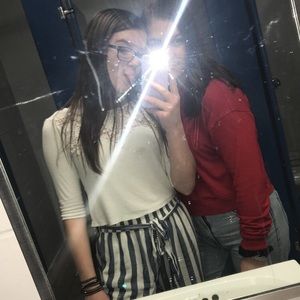 Meet your Posher, Laurali